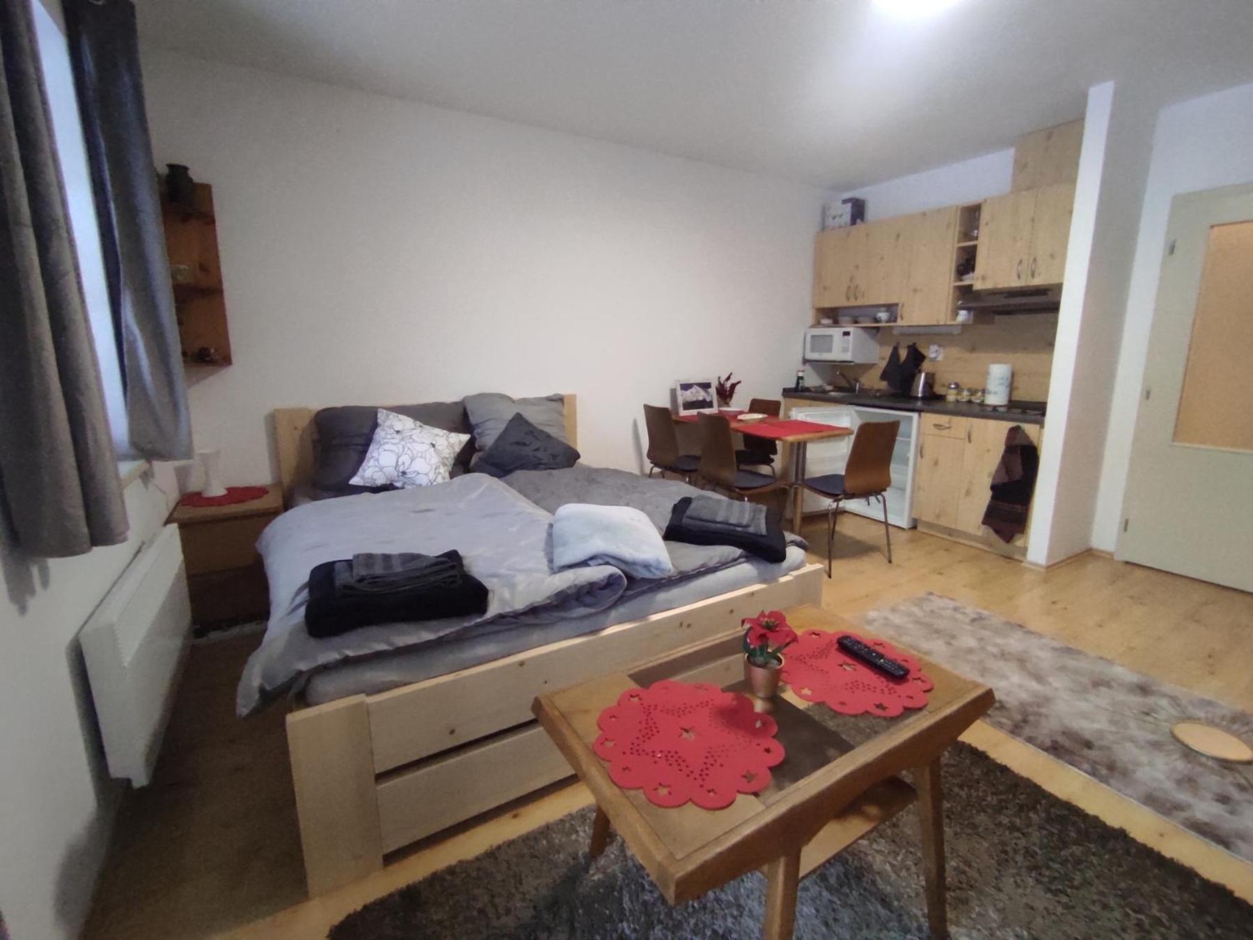 Apartmany Ricky Iii. エクステリア 写真